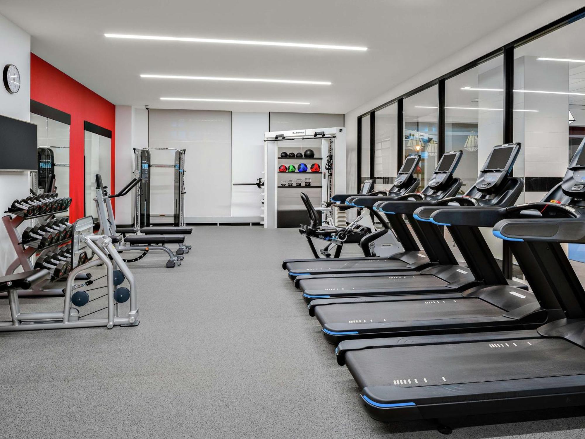 Home2 Suites By Hilton Chicago Mccormick Place Ngoại thất bức ảnh